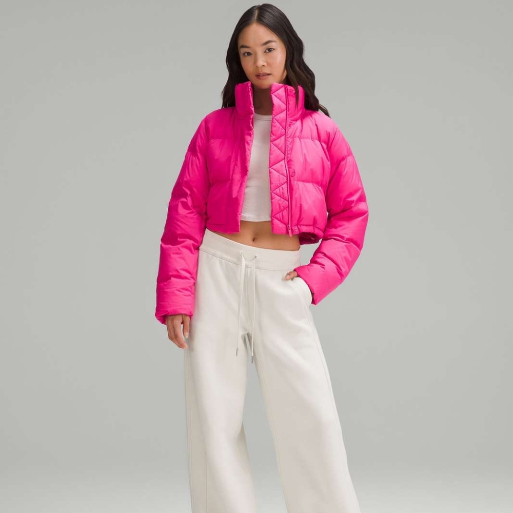 Super crop wunder puff jacket size 4 sonic pink